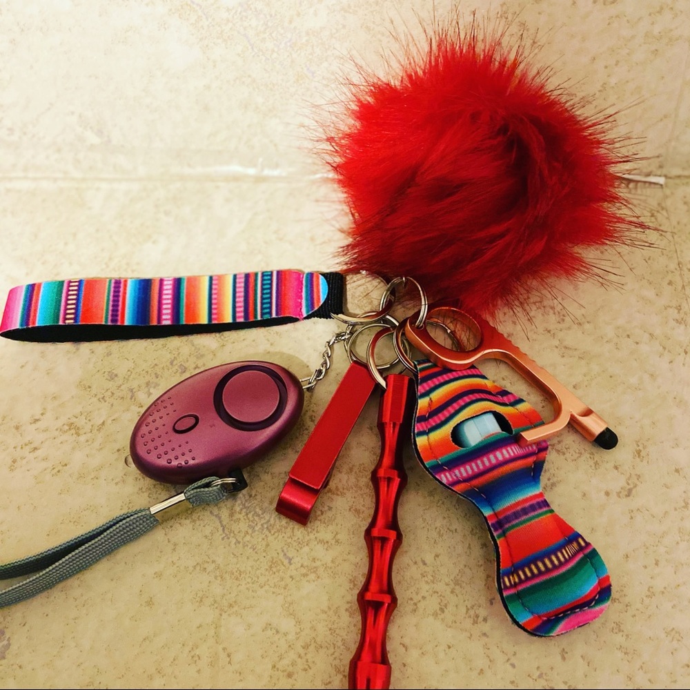 Self Defense Keychain - Picture 16 of 16